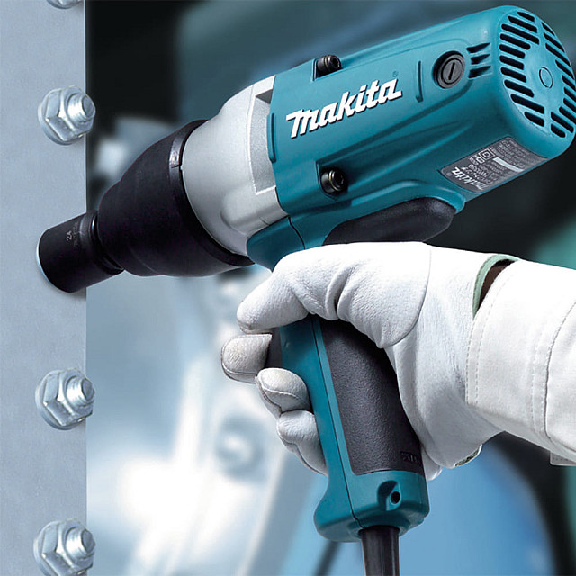 Гайковерт Makita TW0350 электрический