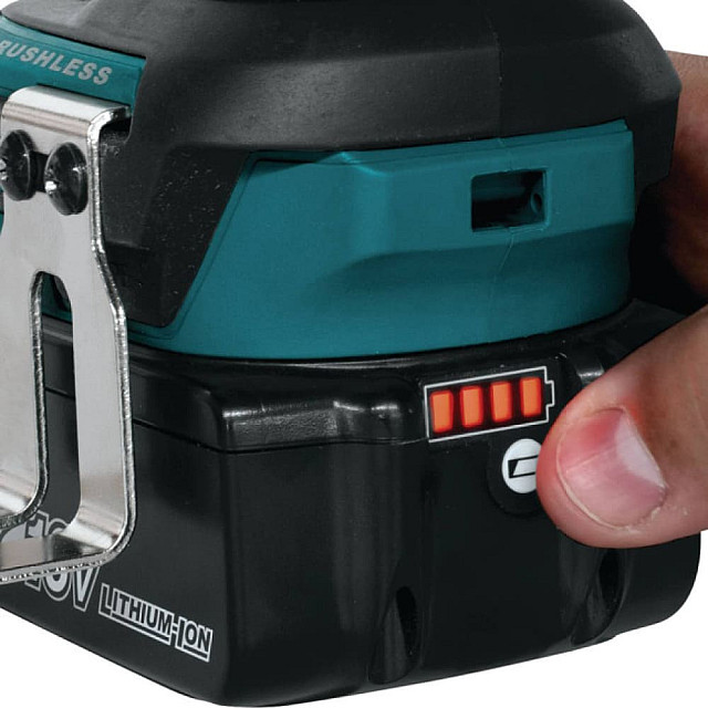 Гайковерт Makita DTW1001RTJ аккумуляторный