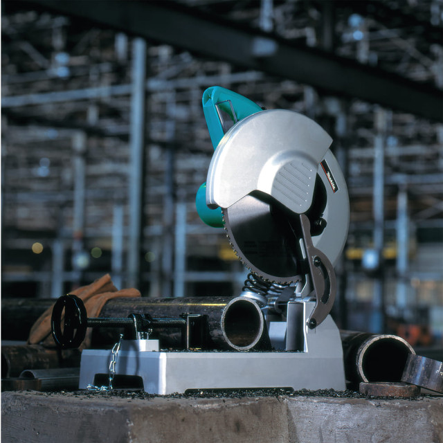 Пила отрезная Makita LC1230N по металлу