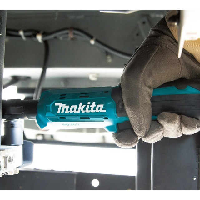Трещотка угловая Makita DWR180Z аккумуляторная без АКБ и ЗУ