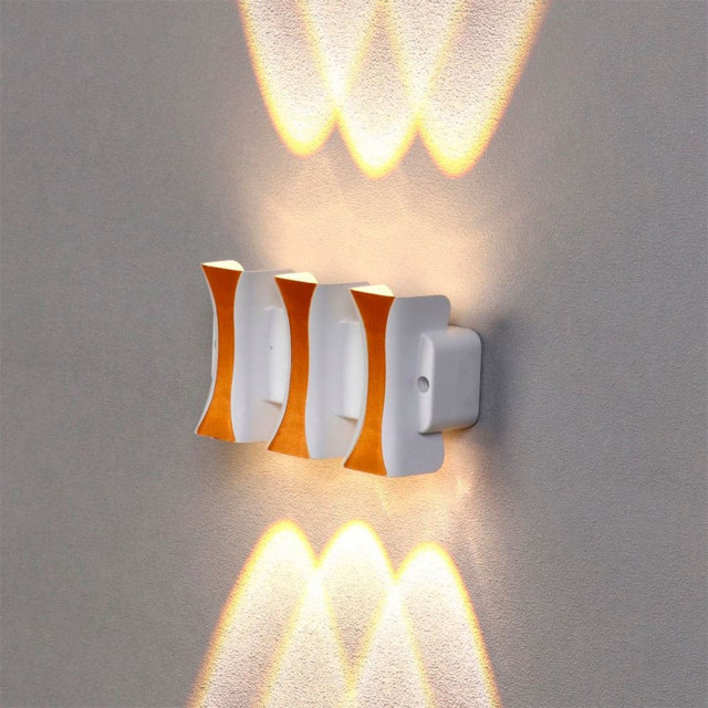 Светильник Элегант FSD-042 фасадный 6 Вт 3000К 3 луча IP65 220 В пластик белый