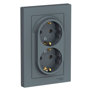Розетка Schneider Electric AtlasDesign ATN000724 2 места c заземлением грифель