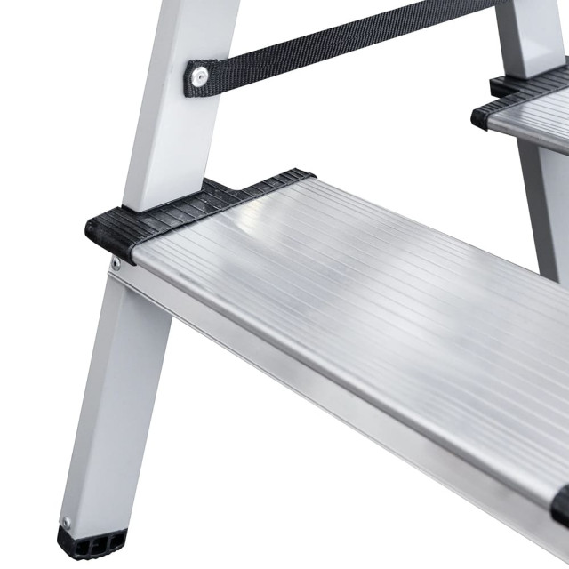 Стремянка стальная Новая высота NV1147 2*3 ступени 130 мм