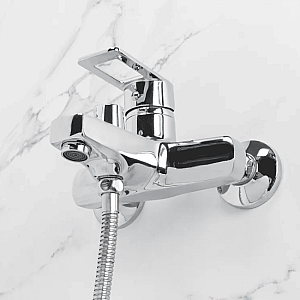 Смеситель для ванны Econoce EC0301 серия 300 D40-A