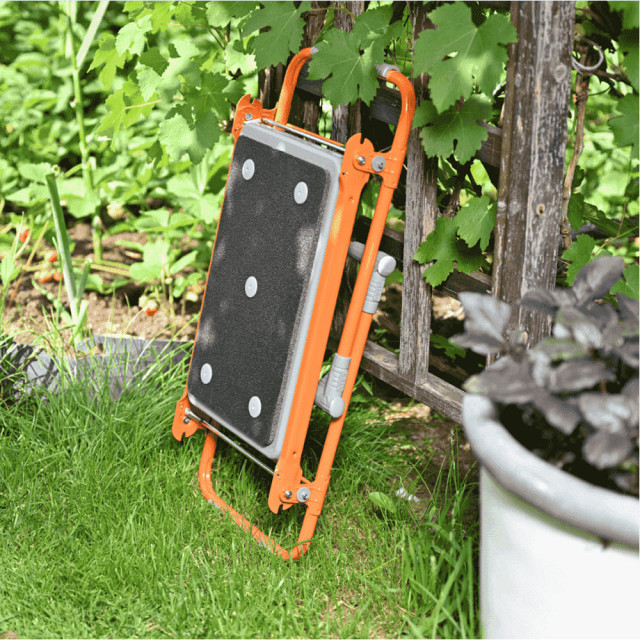 Скамейка садовая Nika СКМ2/О с мягким сиденьем оранжевая 560*300*425 мм