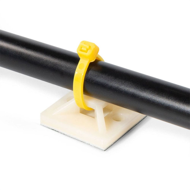 Площадка Fortisflex 49445 самоклеящаяся ПМС 25*25 мм белая 100 шт