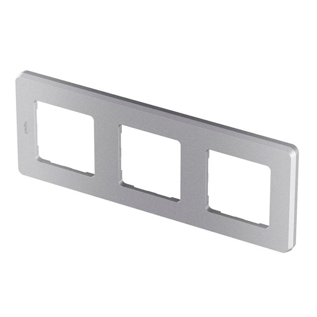 Рамка Legrand Inspiria 673952 3 пост алюминий