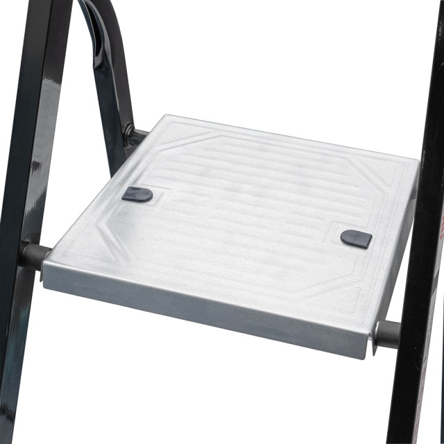 Стремянка Новая высота NV1130 4 ступени черная