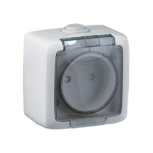 Розетка Hegel Alfa РА16-201 брызгозащищенная белый