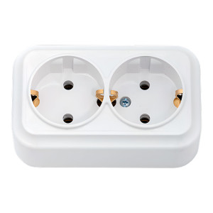 Розетка Bylectrica Вариант РА16-0142 2 места с заземлением белая