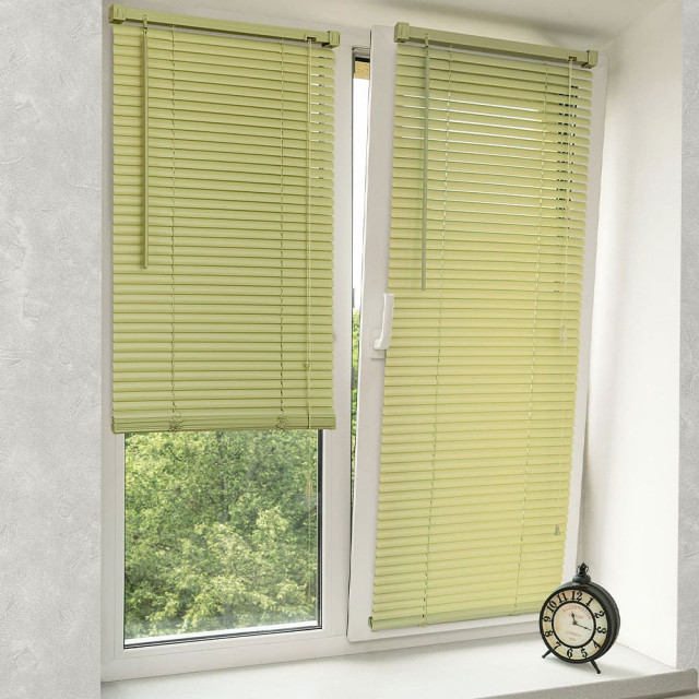 Жалюзи Delfa ПВХ NO.RF-M-511 50/160 см олива