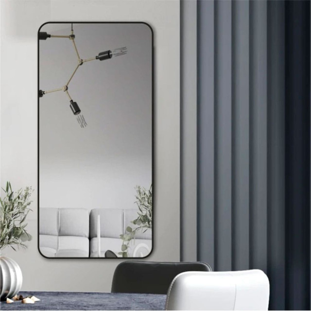 Зеркало Алмаз-Люкс Д-024 со шлифованной кромкой и черной УФ-печатью 15 мм 50*100 см