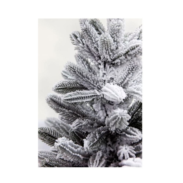 Елка синтетическая Mag 2000 Марго флок-210 ММАРГФ-210