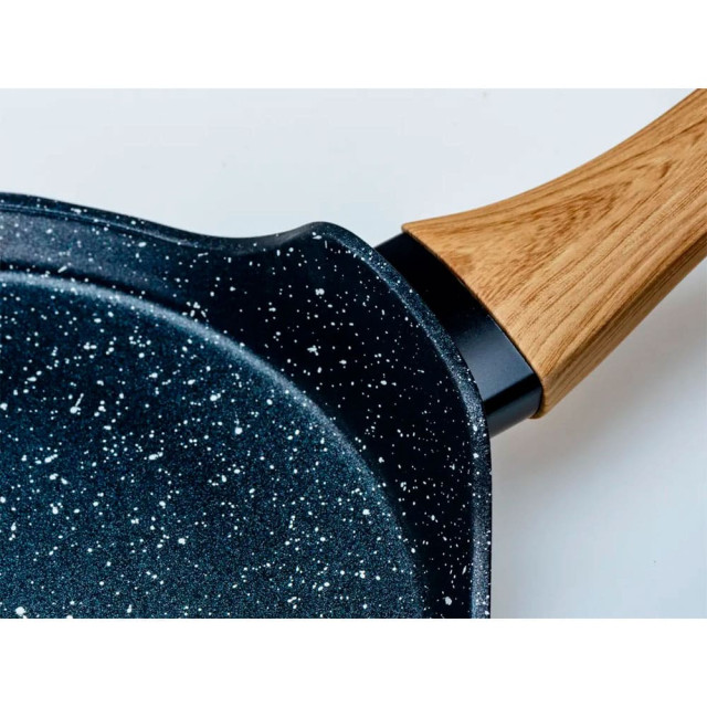 Сковорода для блинов Fresca Black Granite 704663 код 252268 алюминиевая с антипригарным мраморным покрытием 25*1.6 см Сковорода для блинов Fresca Black Granite 704663 код 252268 алюминиевая с антипригарным мраморным покрытием 25*1.6 см