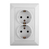 Розетка Intro Solo 4-208-01 2X2P+E Schuko двойная  со шторками белая
