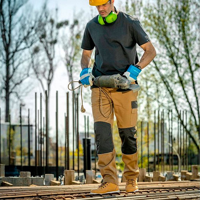 Брюки Hoegert Edgar НТ5К276-2-М защитные размер М темно-бежевые