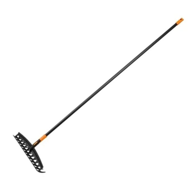 Грабли универсальные Fiskars Solid