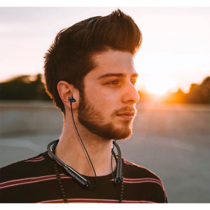 Наушники Hoco BT ES58 внутриканальные с микрофоном черный