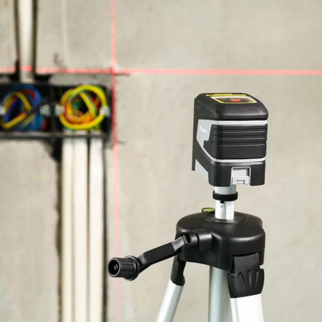 Уровень лазерный Deko DKLL11 065-0271-2