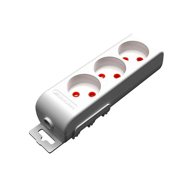 Колодка розеточная Mutlusan 175-390001-00-00 3*2р со шторками белый