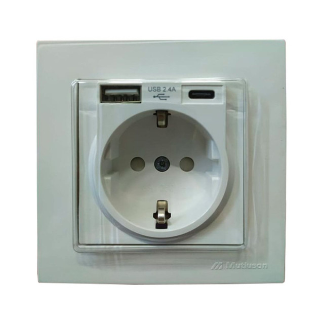 Розетка Mutlusan Rita 2220-629-0201 2P+E Usb Type A Usb Type C 2.4 А белая
