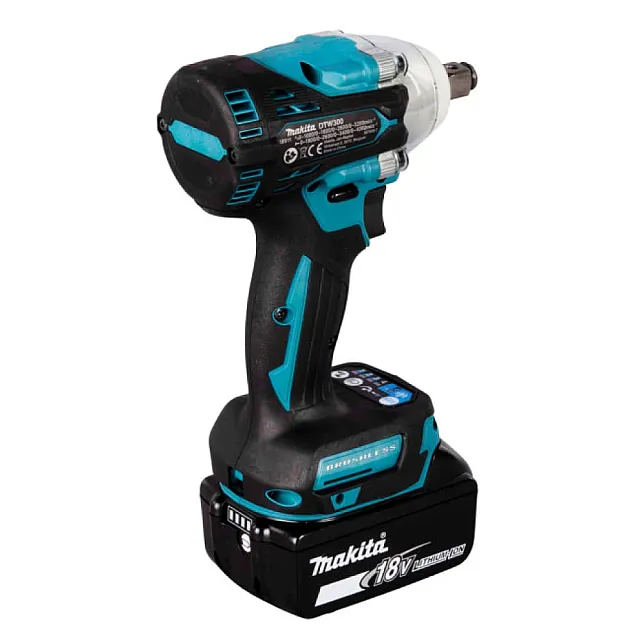 Гайковерт Makita DTW300SF1J аккумуляторный