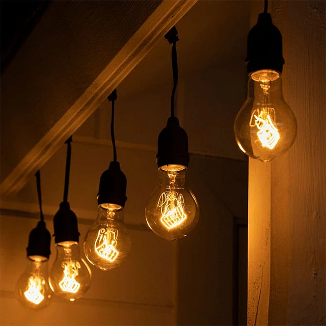 Гирлянда Luazon Lighting Белт Лайт Ретро Spec темная нить 10 м Гирлянда Luazon Lighting Белт Лайт Ретро Spec темная нить 10 м