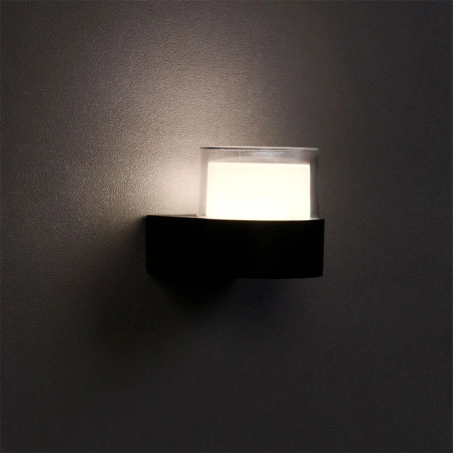Светильник Гранд FSD-039 фасадный 5 Вт 4000К IP65 220 В пластик черный