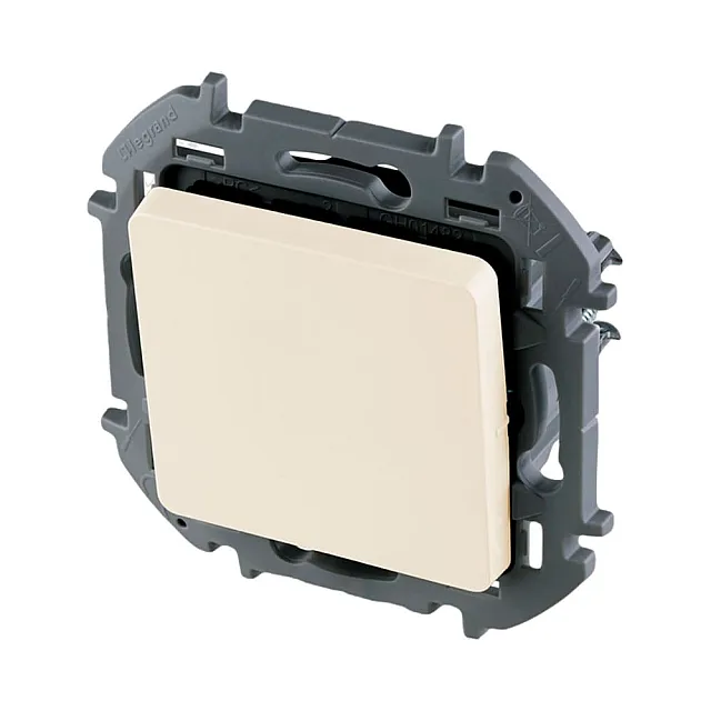 Выключатель промежуточный Legrand Inspiria 673681 слоновая кость