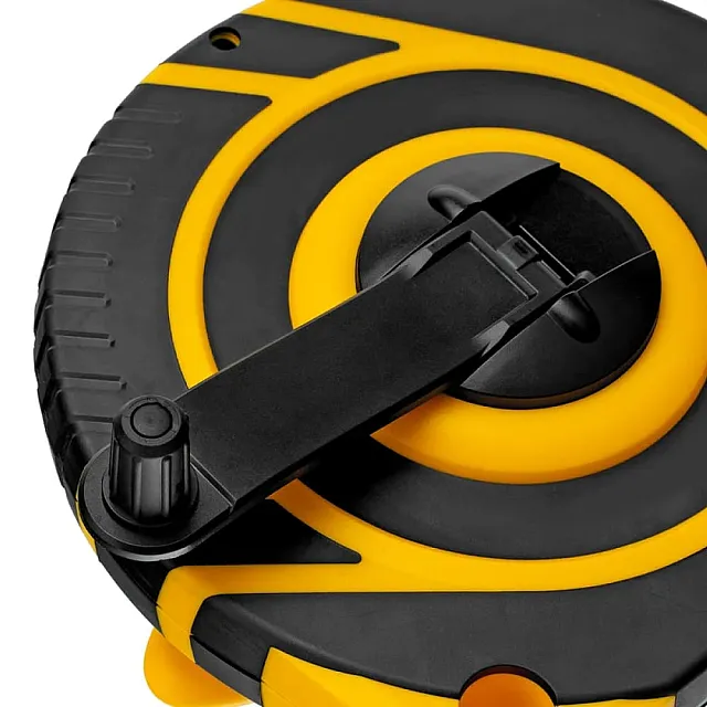 Рулетка геодезическая Denzel 31291 30 м*15 мм закрытый корпус фиберглассовая лента