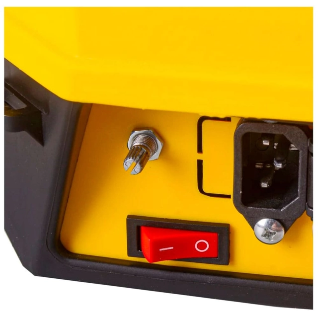 Опрыскиватель аккумуляторный Huter SP-8AC 70/13/53 Опрыскиватель аккумуляторный Huter SP-8AC 70/13/53