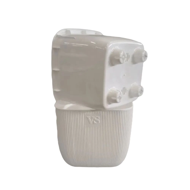 Горшок VipSet AMF-4.7-01 Фабио с дренажной системой белый 4.7 л Горшок VipSet AMF-4.7-01 Фабио с дренажной системой белый 4.7 л
