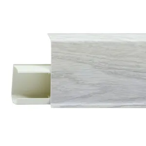 Плинтус Winart Tera 708 дуб монтана со съемной панелью 72 мм 2.2 м