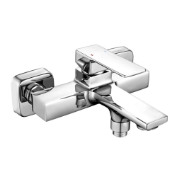 Смеситель для ванны Gross Aqua Edge 2510880C короткий нос