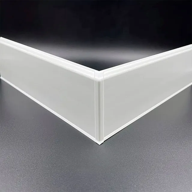 Плинтус Ideal Дюра 001 белый прямоугольный 80 мм 2.2 м