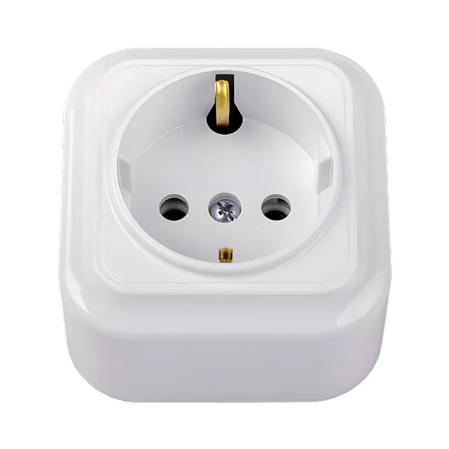 Розетка Bylectrica Вариант РА16-0102 1 место с заземлением белая