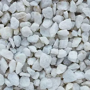 Щебень РуБелЭко 10-20 мм мраморно-белый 20 кг