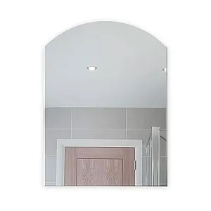 Зеркало Алмаз-Люкс 8с-В/022 с частичным фацетом и шлифованной кромкой 50*60 см