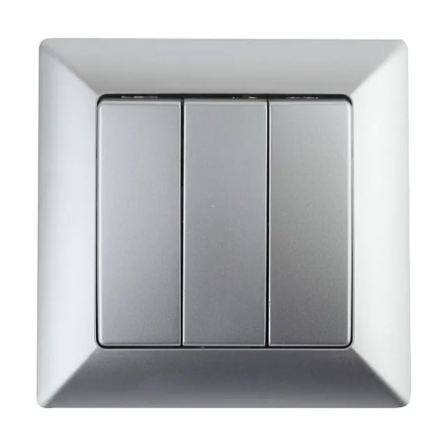 Выключатель Intro Solo 4-106-03 трехклавишный алюминий