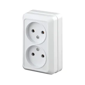 Розетка Intro Quadro 2-203-01 Б0053792 2*2P белая