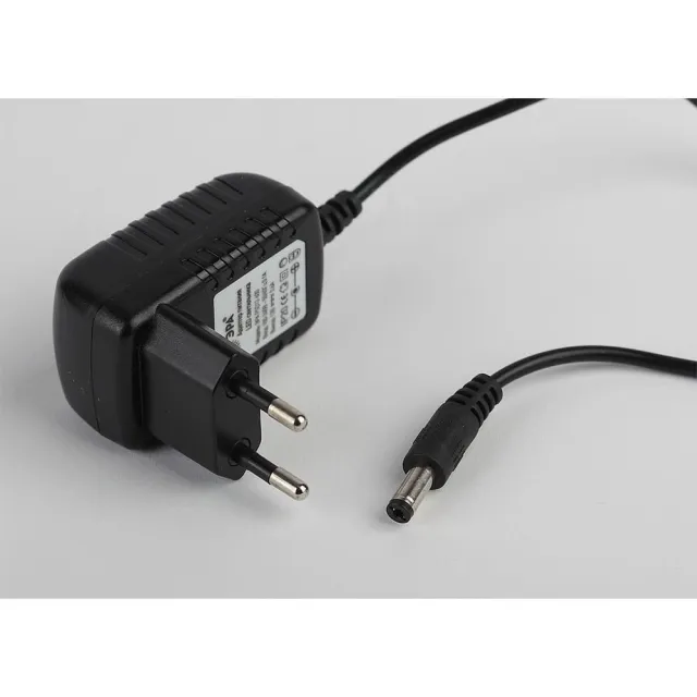 Светильник настольный Эра NLED-452-9W-BK Б0019129 черный