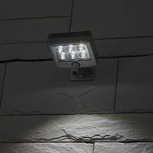 Прожектор Эра ERAFS024-0 с датчиком движения c выносной солнечной батареей 6LED