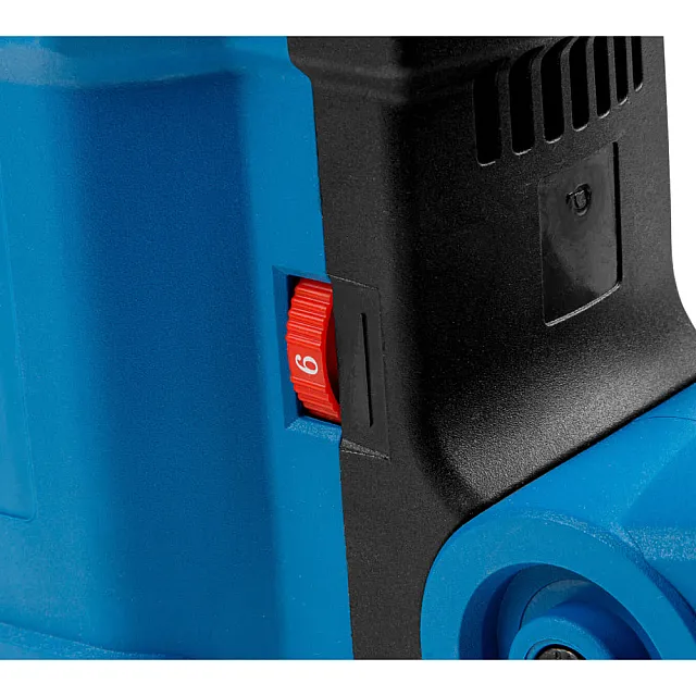 Перфоратор Bull BH 4002 1333484 чемодан