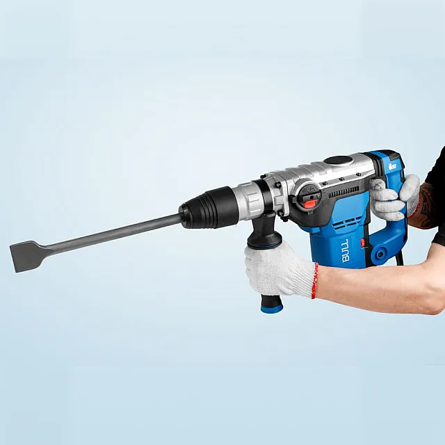 Перфоратор Bull BH 4002 1333484 чемодан