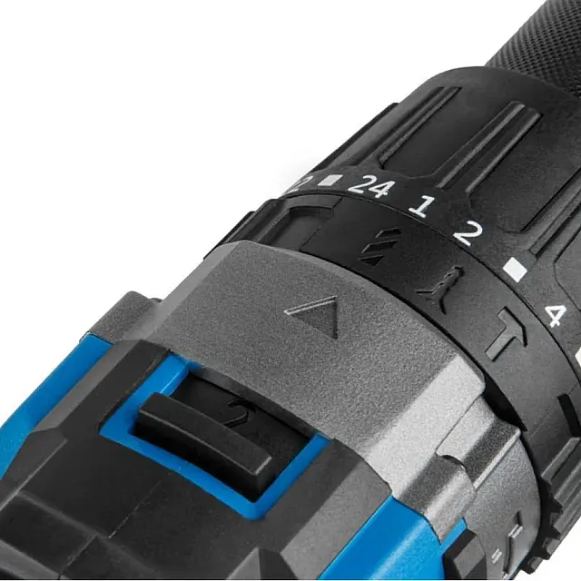 Дрель-шуруповерт Bull SR 1805 XLTpro 1329603 чемодан