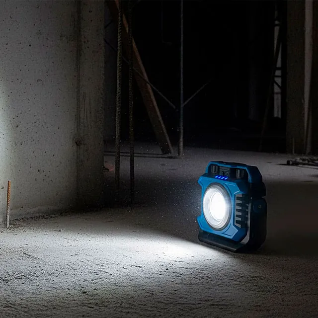 Фонарь Bull CF 6010 1323886 светодиодный аккумуляторный 80-1200Лм стробоскоп магнит