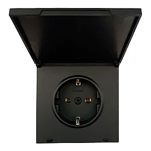 Розетка Lezard Zima 1 место безвинтовой с крышкой с заземлением ПБТ черный бархат