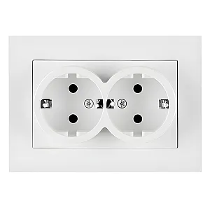 Розетка Arvia Karen 20 01 1000 907 2 места с заземлением белая
