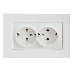 Розетка Mutlusan Rita 2220-202-0201 2*2Р+Е в комплекте с рамкой белая