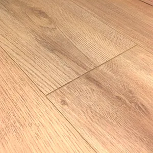 Ламинат Egger Basic EBL053 Дуб Харидж натуральный